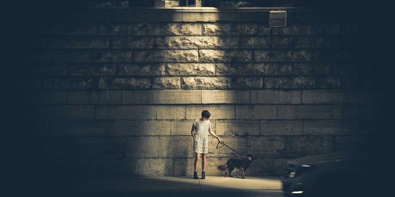 在阿联酋生活与创业：揭秘迪拜国际金融中心（DIFC）金融科技监管沙盒的独特优势