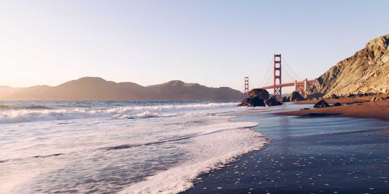 阿联酋科技创业指南：从FinTech到EdTech，外籍人士如何抓住迪拜的政策红利